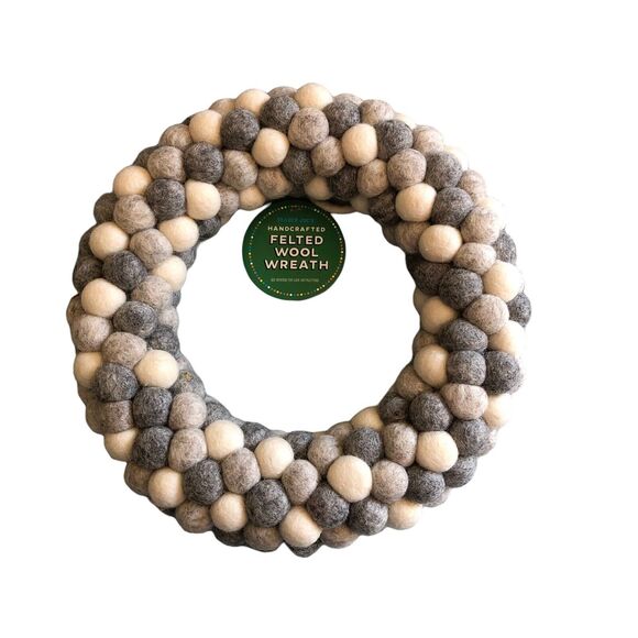 Trader Joe’s 10" Handcrafted Felted Wool Wreath Balls Gray White Neutral NWT - Picture 1 of 6